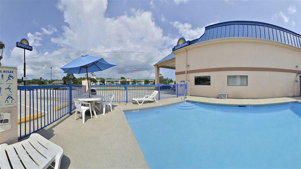 Days Inn By Wyndham Ocean Springs Buitenkant foto