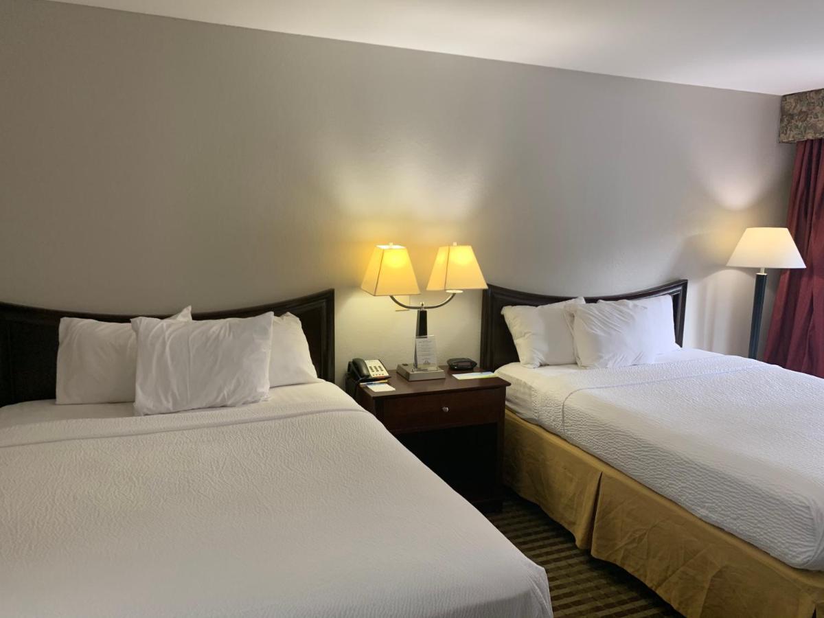 Days Inn By Wyndham Ocean Springs Buitenkant foto